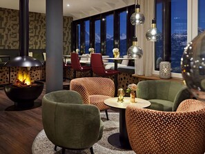 Furniture, Table, Lighting, Interior Design, Living Room, Lamp, Chair, Floor, Building, Real Estate