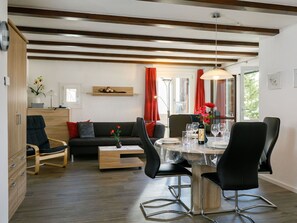 Möbel, Tabelle, Holz, Gebäude, Die Architektur, Flooring, Couch, Fussboden, Stuhl, Wohnzimmer