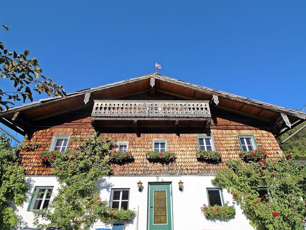 Gebäude, Eigentum, Haus, Die Architektur, Himmel, Grundeigentum, Zuhause, Fassade, Baum, Estate