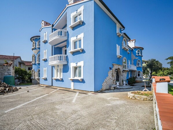 Eigentum, Haus, Wohngebiet, Blau, Gebäude, Zuhause, Grundeigentum, Die Architektur, Nachbarschaft, Wohnung
