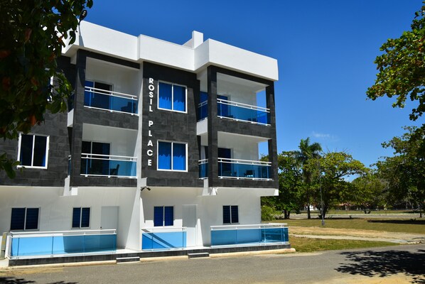 Rosil Place front view