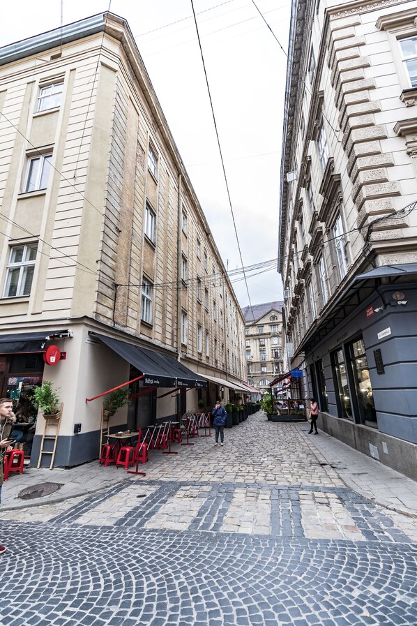 Staroievreiska St, 4