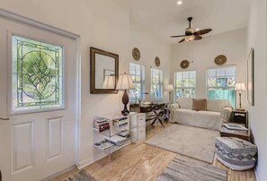 06Foyer