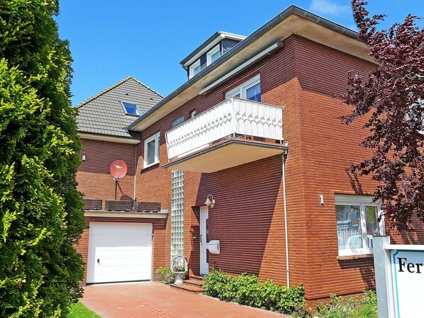 Domicile, Maison, Propriété, Zone Résidentielle, Immobilier, Bâtiment, Quartier, Architecture, Toit, Brique