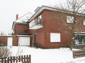 Domicile, Maison, Propriété, Zone Résidentielle, Neige, L'Hiver, Bâtiment, Siding, Immobilier, Architecture