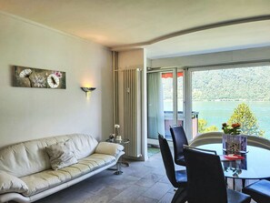 Furniture, Table, Property, Couch, Comfort, Shade, Interior Design, Wood, Living Room, Building