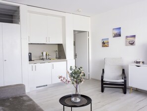 Möbel, Zimmerpflanze, Pflanze, Blumentopf, Die Architektur, Interior Design, Wohnzimmer, Flooring, Fussboden