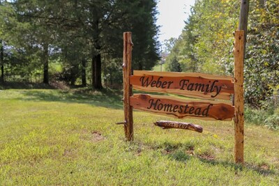 The Weber Farm - Enjoy a beautiful 100 acre farm!