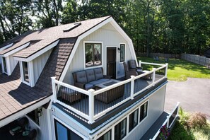 Private deck off of master bedroom