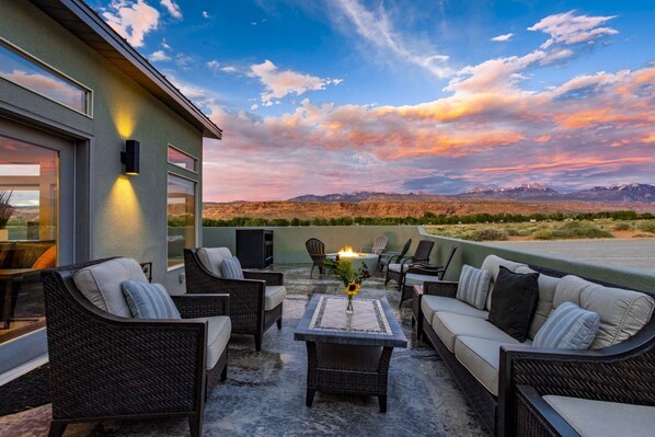 Luxury Desert Living