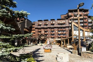 Extérieur