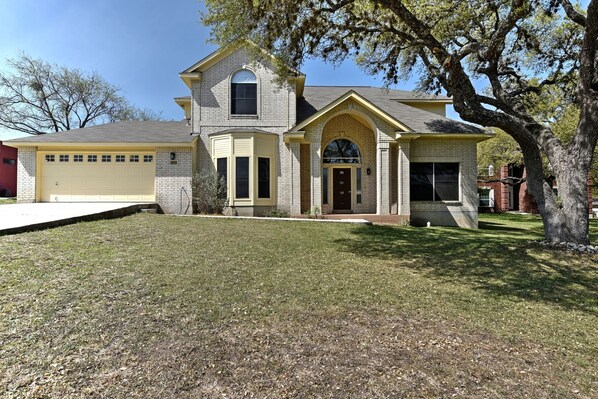 Richard John House on one acre of Quite Living