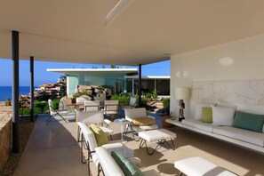 The spacious living area opens out to the beautiful landscaping around Casa Finisterra