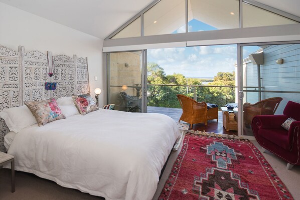 Front bedroom