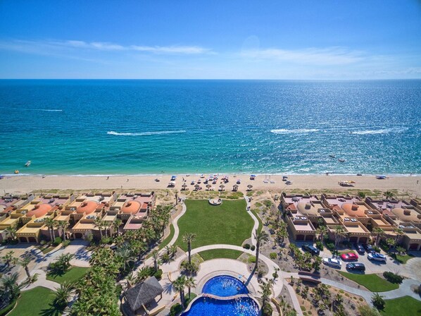 BELLA SIRENA BEACHFRONT 
The standard in Luxury vacation rentals in Rocky Point