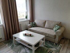 Sofa (Schlafsofa) im Wohnzimmer