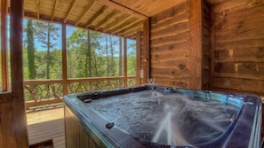 Indoor spa tub