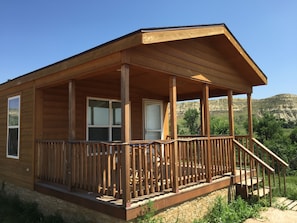 Badlands Cabin in the heart of Medora. 