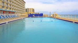 Freshwater pool