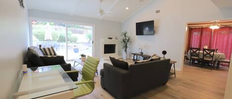 Enjoy this bright and open living area. 