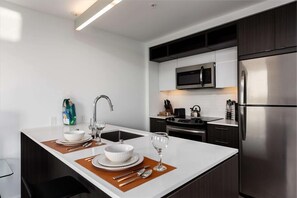 Herndon/Reston Reston 1 Bedroom Kitchen