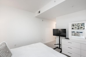 Herndon/Reston Reston 2 Bedroom Bedroom 2