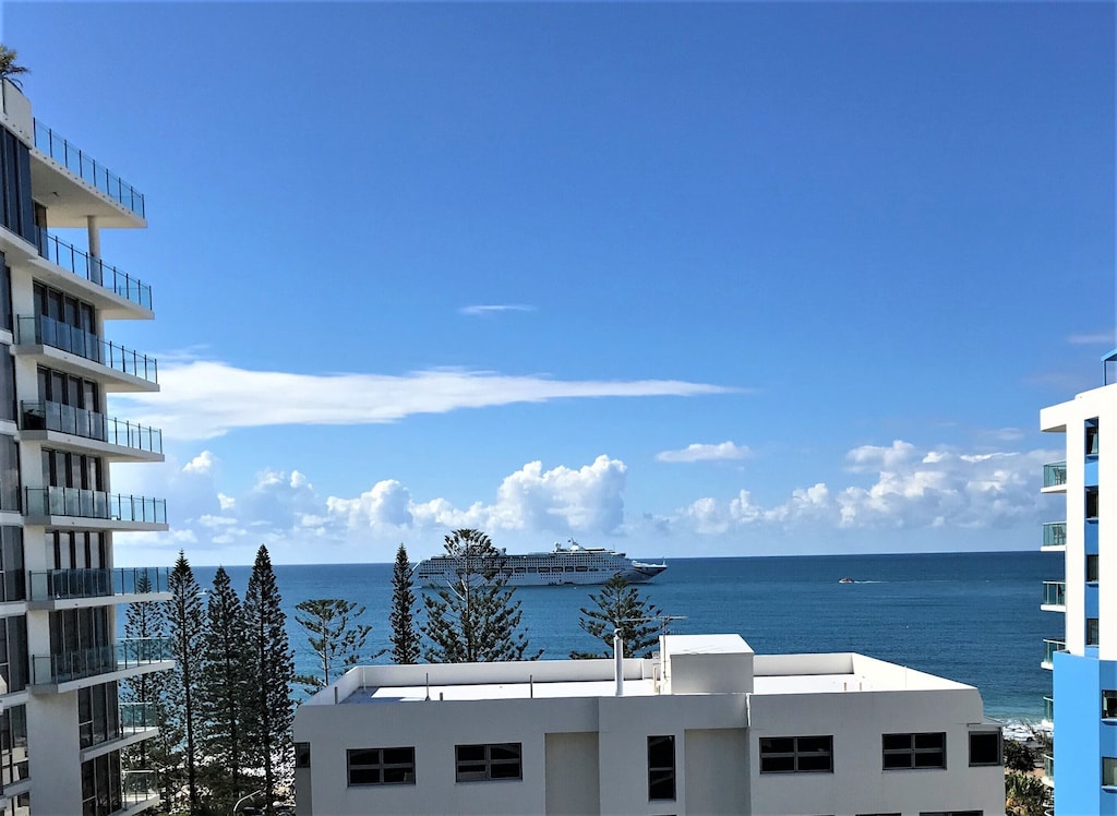 Ripple Sunshine Coast Massage Day Spa and Beauty, Alexandra Headland Vacation Rentals house