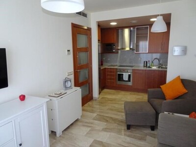 Marisol apartment - sea view - 100m from the sea - swimming pool - airco