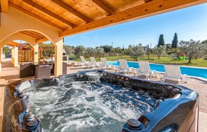 pool