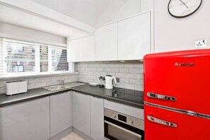 Modern Open Plan Kitchen
