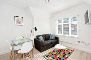 A Lovely Top Floor Apartment