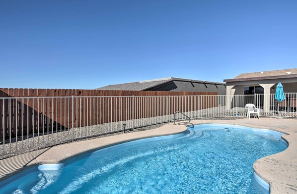 Lake Havasu Vacation Rental | 3BR | 2BA | Step-Free Access | 1,593 Sq Ft