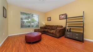Sweet Home Vacation Rentals, Top Resorts Florida Lake Berkley