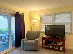 Living Area to Porch