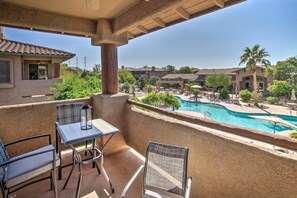 Private Balcony | Pool View