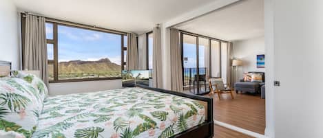 Enjoy Diamond Head and Ocean Views From Your King Sized Bed 