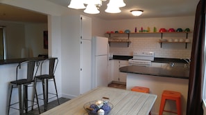 Another view of our gorgeous kitchen.