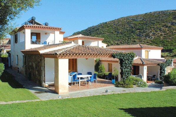 Holiday Home Exterior [summer]