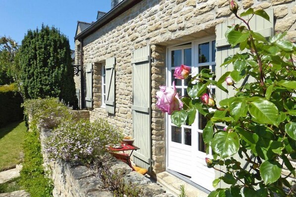 Holiday Home Exterior [summer]