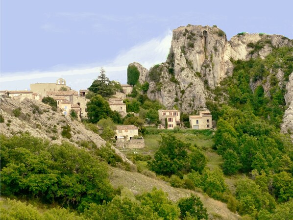 Le village de Rougon