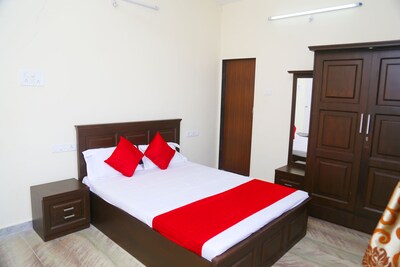 Private Farm Villa with large Open area- 6BHK