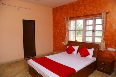 Private Farm Villa with large Open area- 6BHK