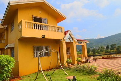 Private Farm Villa with large Open area- 6BHK