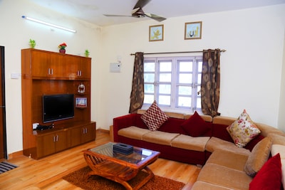 Private Farm Villa with large Open area- 6BHK