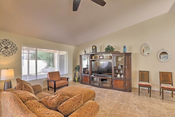 Tucson Vacation Rental | 3BD | 2BA | 1,397 Sq Ft | No Steps Required