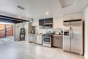 STYLISH GOURMET, FULLY FURNISHED CHEF'S KITCHEN WITH EVERYTHING NEEDED AND MORE