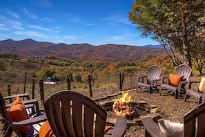 Firepit with 8 chairs and huge, panoramic views