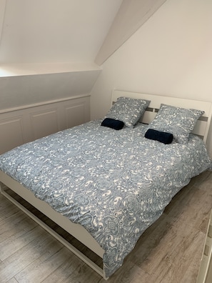 Room 2