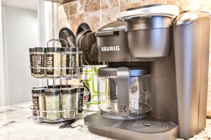 Keurig K-cups and Regular Coffee Maker Combo