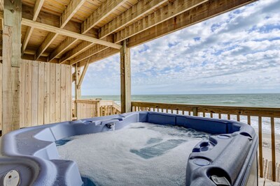 Paradise Found! Fabulous, Flexible, Beach Front Luxury! HotTub, Best Location!